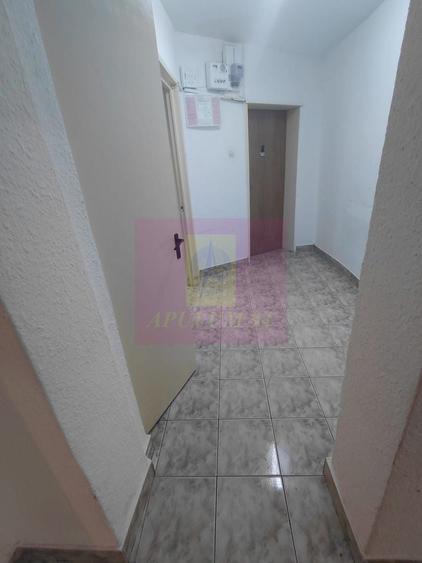 Apartament cu 2 camere decomandat în Bucur Obor