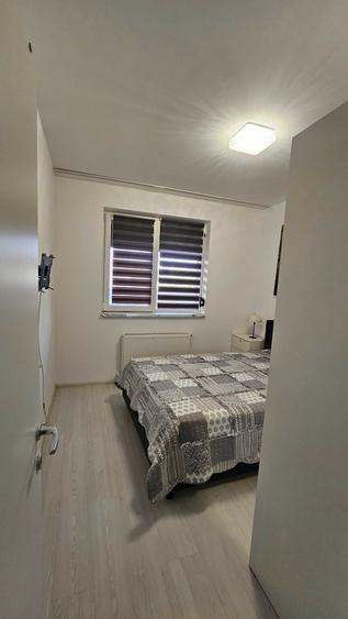 Vanzare apartament 2 camere mobilat , utilat Bdul Metalurgiei - 6