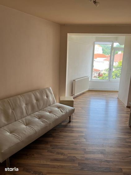 Apartament 3 camere, et.3, zona Petru Rare?, ultracentral - 2