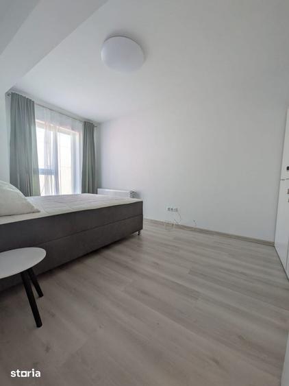Apartament cu 2 camere semidecomandat în Florești