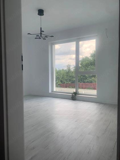 Apartament cu 2 camere decomandat în Tunari