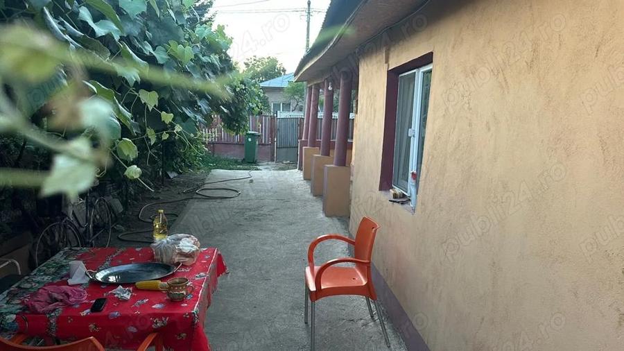 Casa de vanzare cu teren 65e m2 - 4