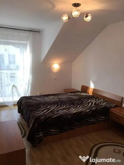 Casă cu 6 camere cu Teren 329 Mp în Trei Stejari