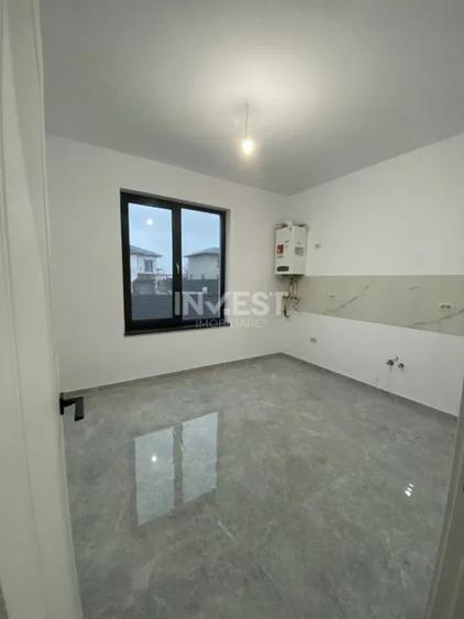 CASA INDIVIDUALA , 4 CAMERE, VALEA ADANCA, 5 DRUMURI - 6