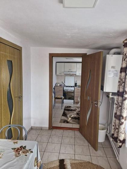 Casă individuală cu 3 camere cu Canalizare în Aurel Vlaicu