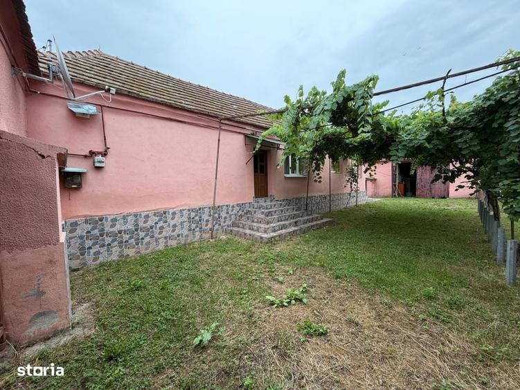 Casă cu 3 camere în Șibot