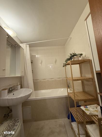 Apartament cu 2 camere decomandat în Militari