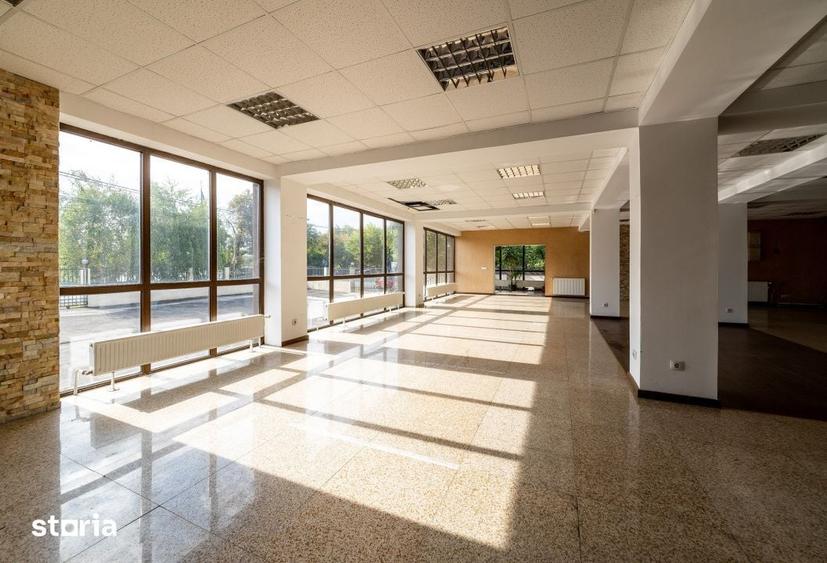 Spațiu comercial, de 760 mp, în Mogoșoaia