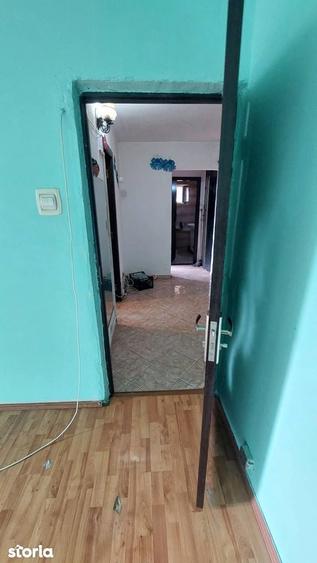 Apartament Rovine 2camere decomandate 1/4 - 6