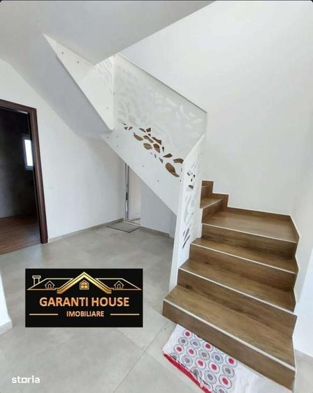 Casă cu 4 camere în Tăuții de Sus