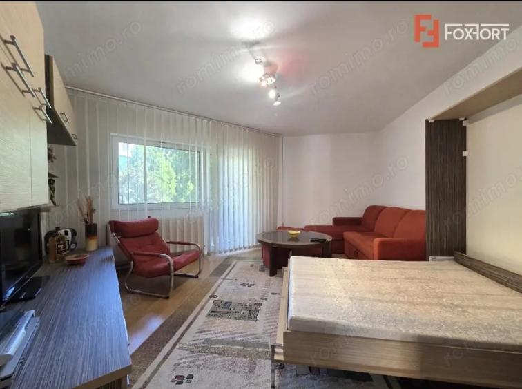 Apartament cu 2 camere decomandat în Micălaca