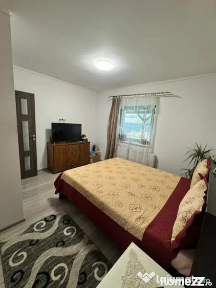 Casă cu 4 camere cu Teren 720 Mp în Satu Nou de Sus