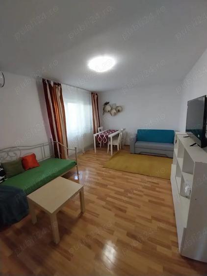 Apartament cu 2 camere decomandat în Aradului