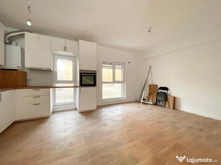 Apartament cu 2 camere decomandat în Soarelui