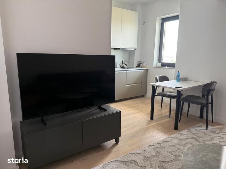 Apartament cu 2 camere decomandat în Central — fotografia 1