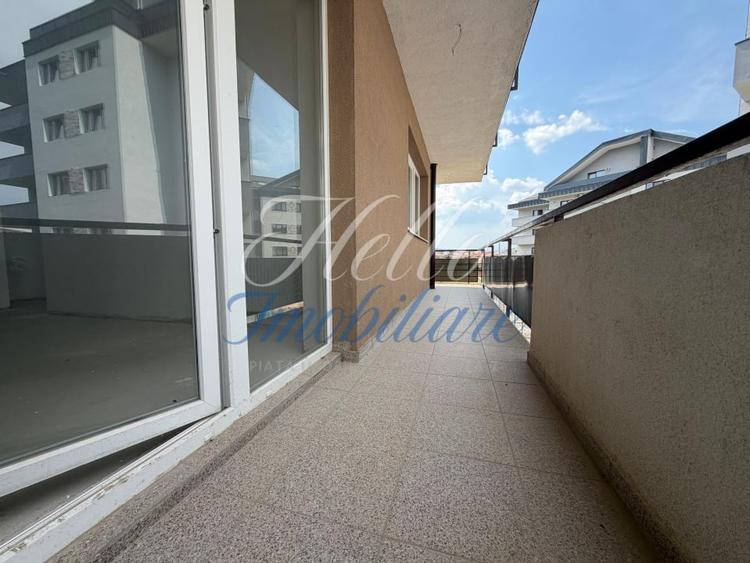 Apartament cu 2 camere semidecomandat în Florești