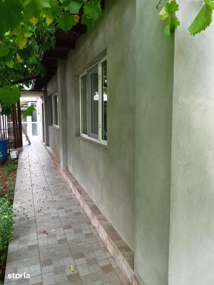 Casă cu 4 camere cu Teren 903 Mp în Vânători