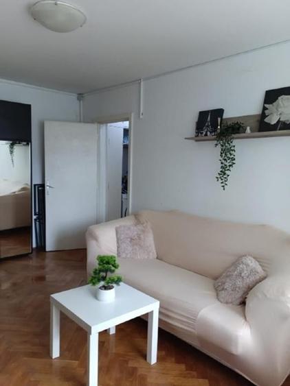 Apartament cu 2 camere decomandat, mobilat în Berceni