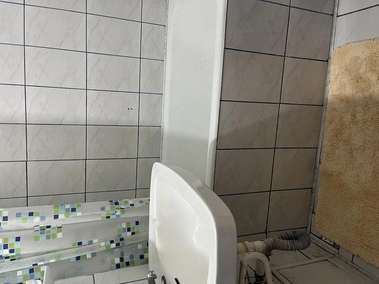Apartament cu 2 camere decomandat în Exterior Vest