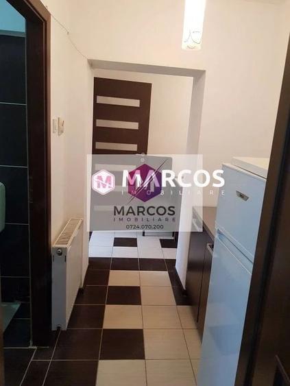 Apartament cu 2 camere decomandat în Cuptoare (Reșița)
