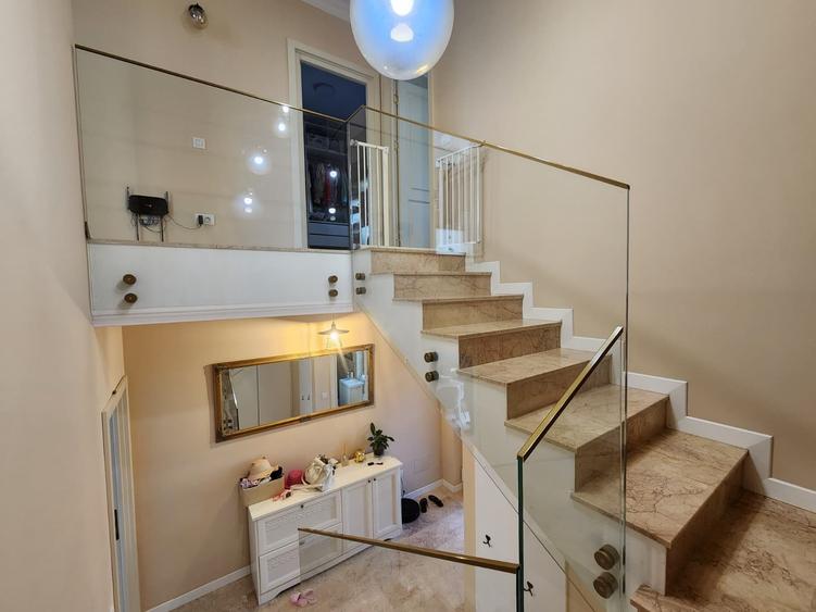 Duplex cu 4 camere cu Canalizare în Galata