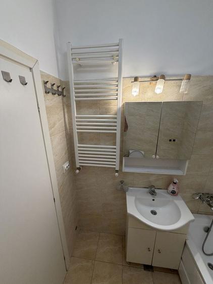 Apartament cu 3 camere decomandat în Chiajna
