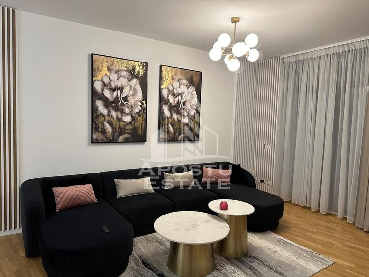 Apartament cu 4 camere decomandat, mobilat în Take Ionescu