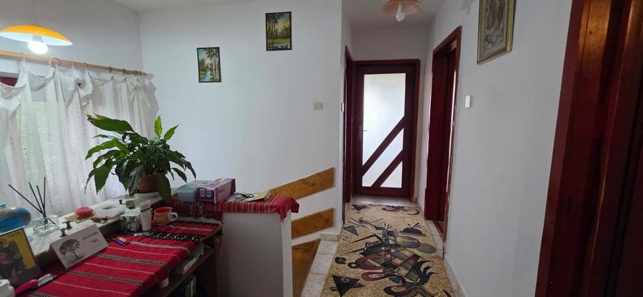 Casă individuală cu 4 camere cu Teren 1000 Mp în Șerbănești