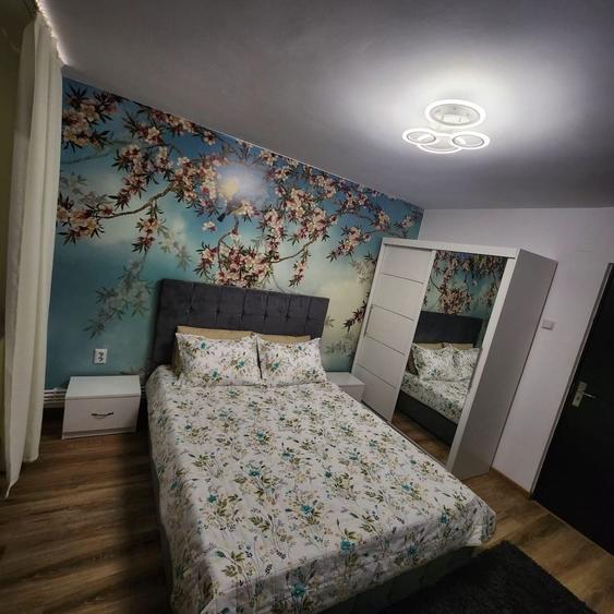 Vand garsoniera, etaj 4 cu lift, Hipodrom, capatul lui 2, blocul nou Concivia - 5