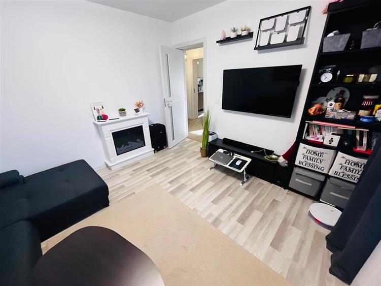 Apartament cu 2 camere decomandat, mobilat în Lunca Cetățuii