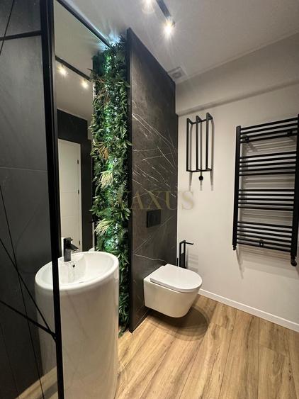 Apartament cu 2 camere semidecomandat, mobilat în Calea Turzii