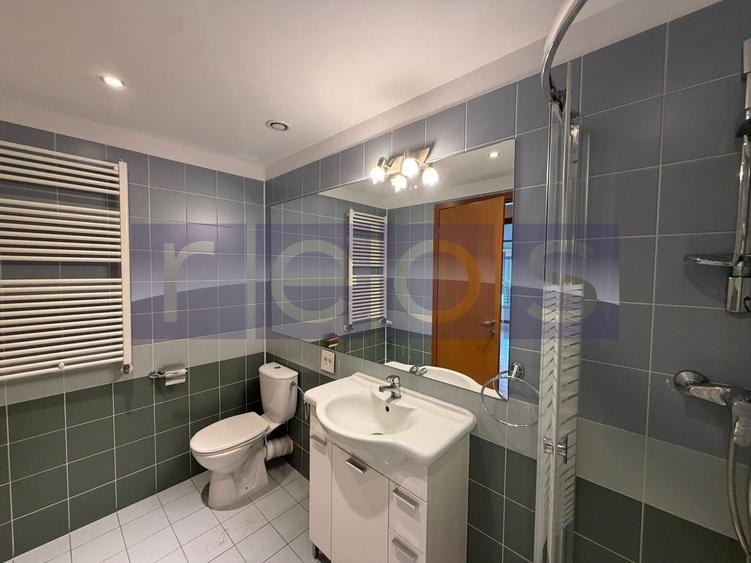 Apartament cu 3 camere, mobilat în Șoseaua Nordului