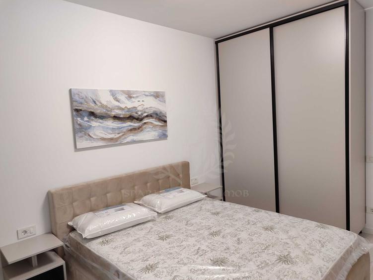 Apartament cu 3 camere decomandat, mobilat în Păulești