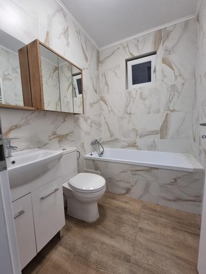 Apartament cu 2 camere decomandat, mobilat în Aradului