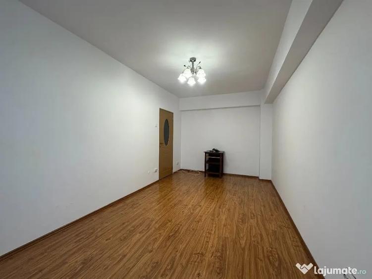 Apartament cu 3 camere decomandat în Ultracentral