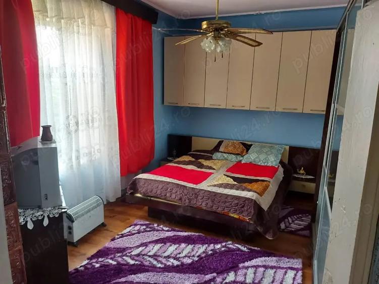 Casă cu Teren 919 Mp în Central