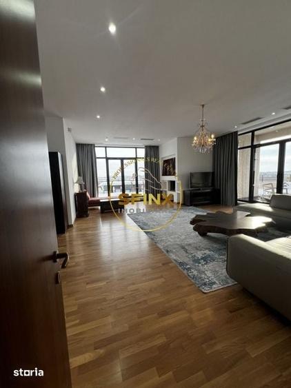 Apartament cu 5 camere în Central