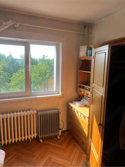 Apartament cu 3 camere decomandat în Zorilor