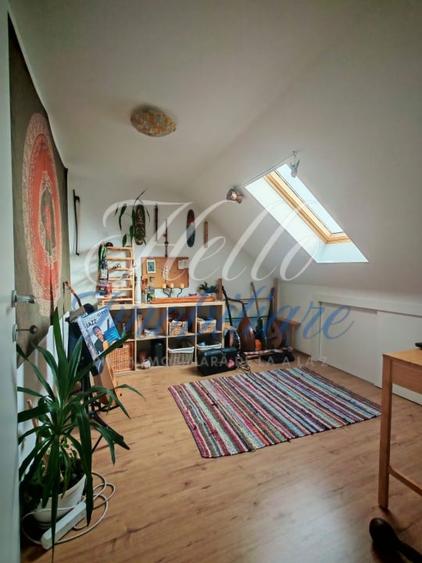 Apartament cu 4 camere decomandat, mobilat în Baciu
