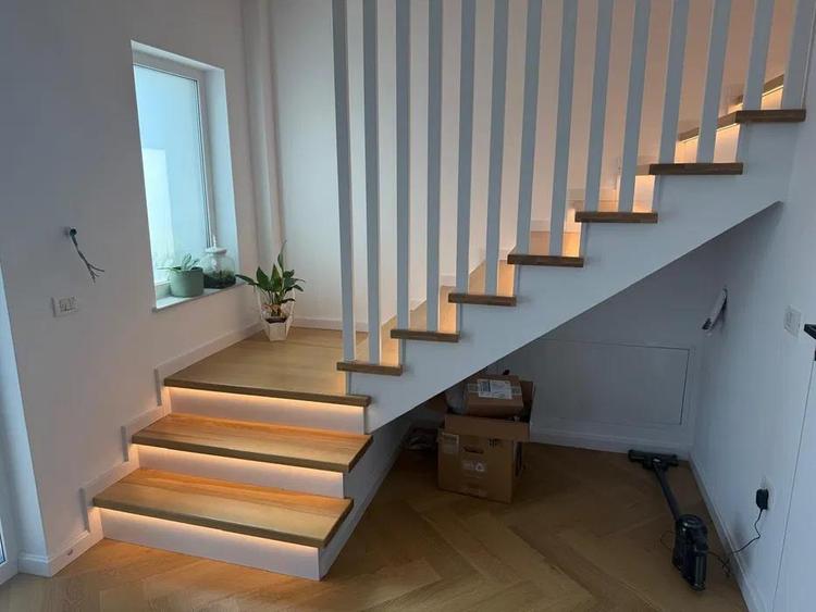 Casă cu 4 camere cu Teren 350 Mp în Valea Lupului