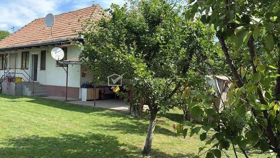 Casă cu 2 camere cu Teren 50 Mp în Aiton