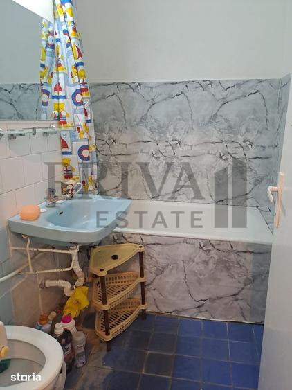 Apartament cu 3 camere decomandat, mobilat în Spitalul Județean
