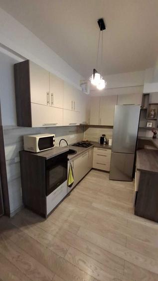 Apartament cu 2 camere decomandat în Exterior Vest