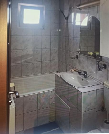 Apartament cu 2 camere în Dâmbu Pietros