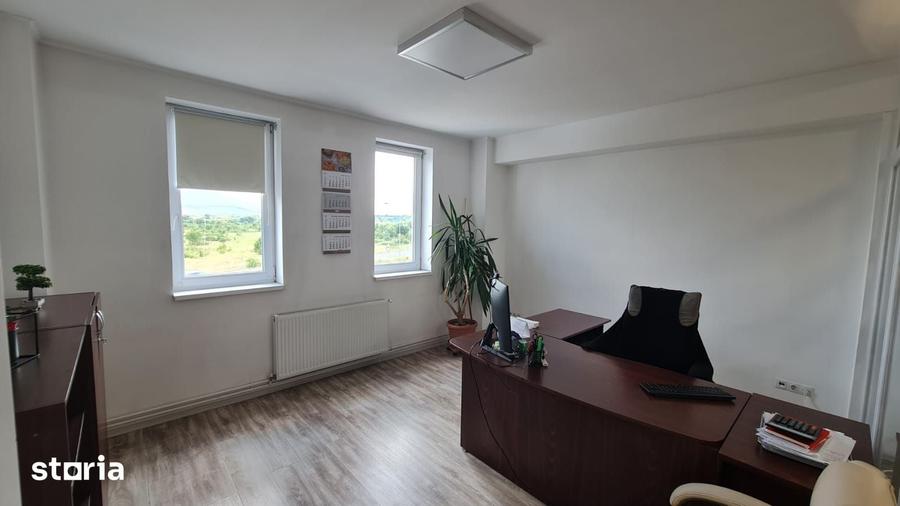 Inchiriere spa?iu comercial 155mp, parcare - 2