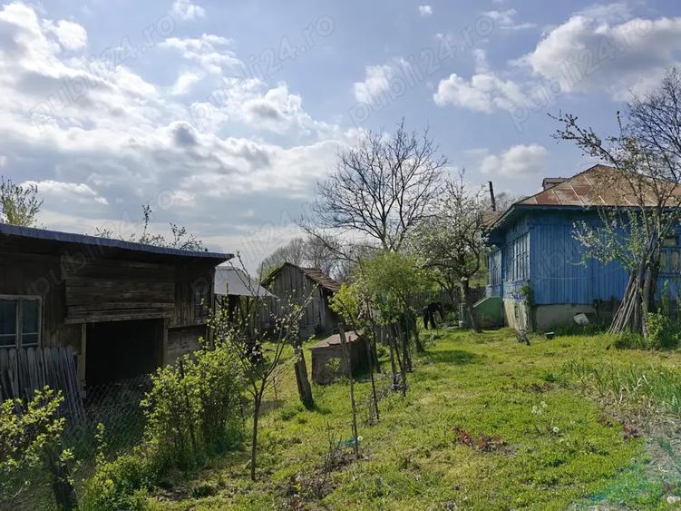 Casă cu 3 camere cu Teren 10300 Mp în Ghercești