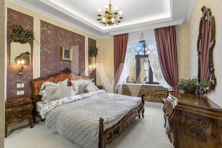 Apartament cu 4 camere decomandat, mobilat în Centrul Istoric