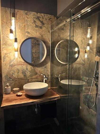 Apartament cu 3 camere semidecomandat, mobilat în Doamna Ghica