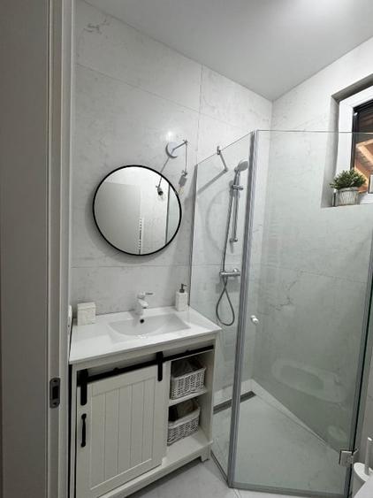 Casă individuală cu 5 camere cu Garaj în Corbeanca