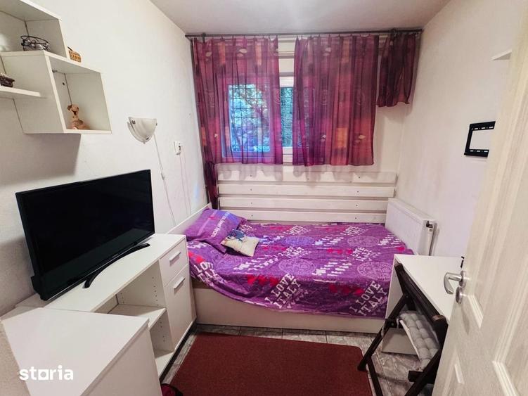 Apartament cu 3 camere decomandat în Brazda lui Novac